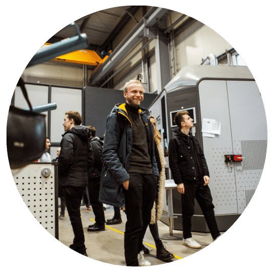 Join us on a tour through our Hardtech Innovation Hub and get exclusive insights into open innovation, prototyping or the Berlin startup scene.