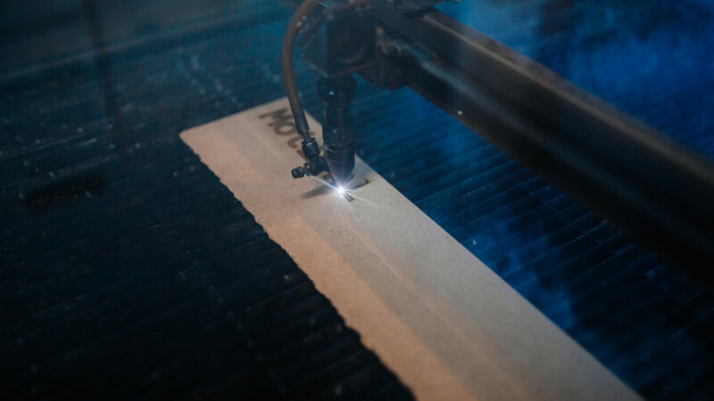 Learn hot to use a laser cutting machine successfully.