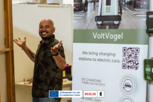 This is VoltVogel, one of the startups out of batch 3 of our MotionLab.Berlin Startup accelerator program Hardtech Innovation who are working on innovative, flexible and sustainable electric vehicle charging solution.